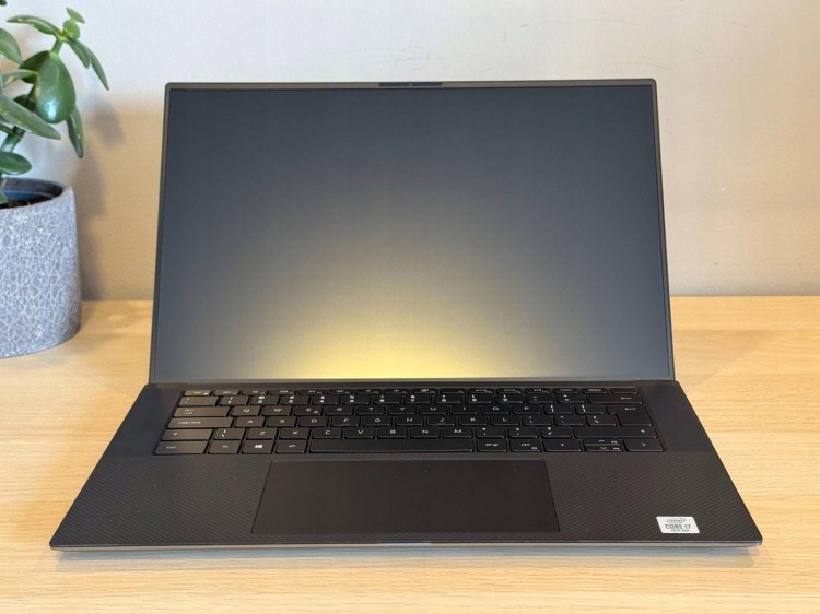 Dell Precision 5560 15,6" i7-11850H 16GB 512GB SSD NVIDIA RTX Windows 11