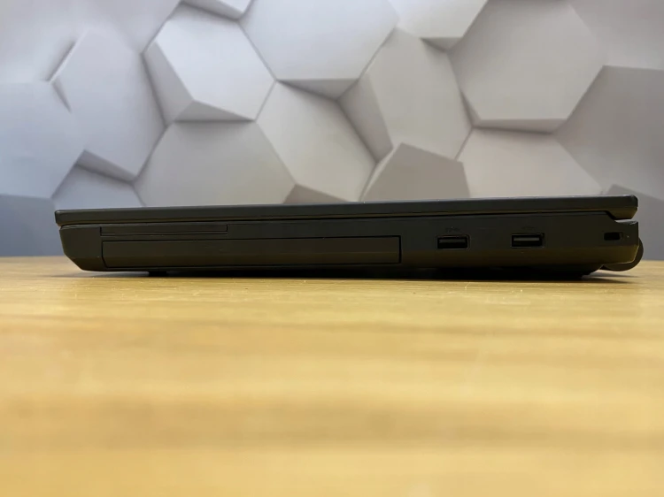 Laptop Lenovo ThinkPad W540 15.6" i7-4800MQ – RAMOFFICE – laptopy poleasingowe z gwarancją 24 miesiące